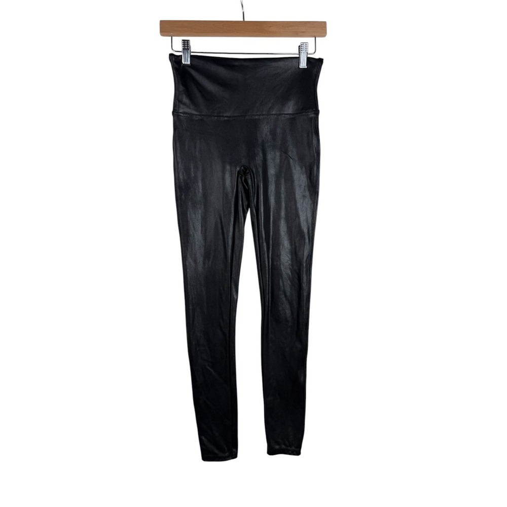 SPANX Medium Black Faux Leather Leggings High Rise Subtle Sheen
